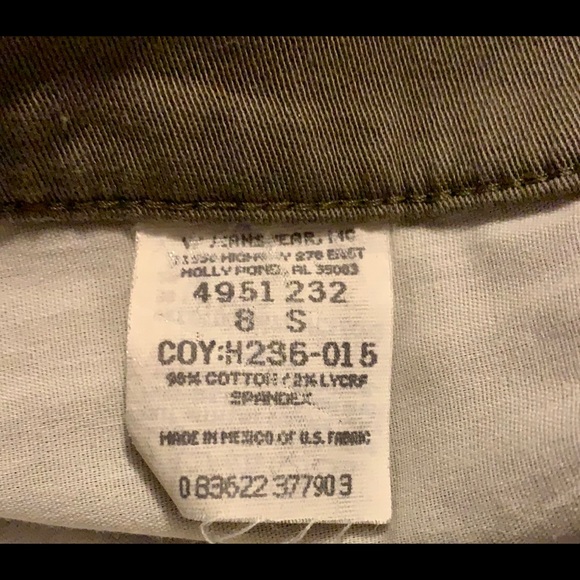 3 pair of Lee khaki pants - Picture 7 of 7